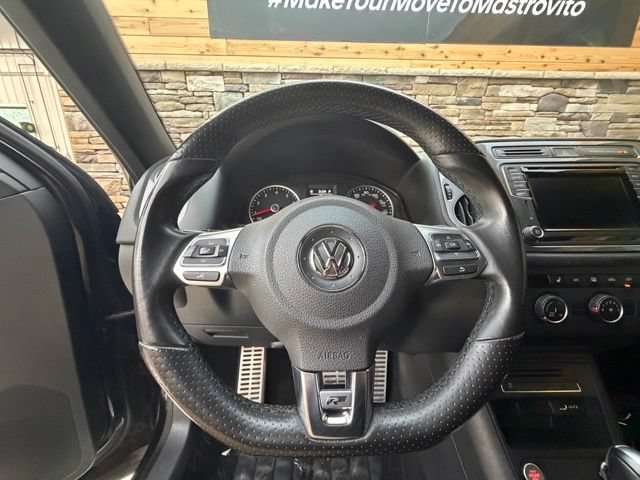 Used 2016 Volkswagen Tiguan R-Line AWD/4WD image 19