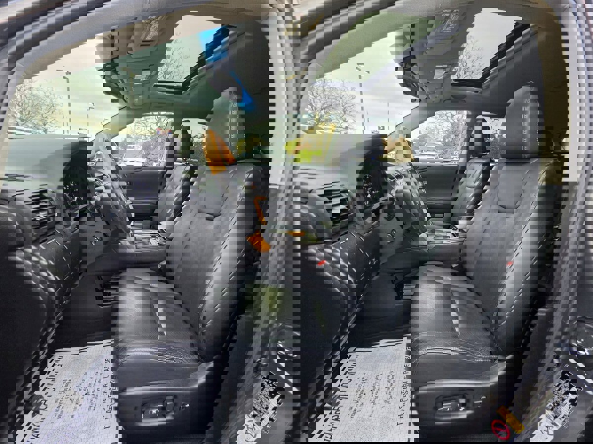 Used 2015 Lexus RX 450h AWD image 12