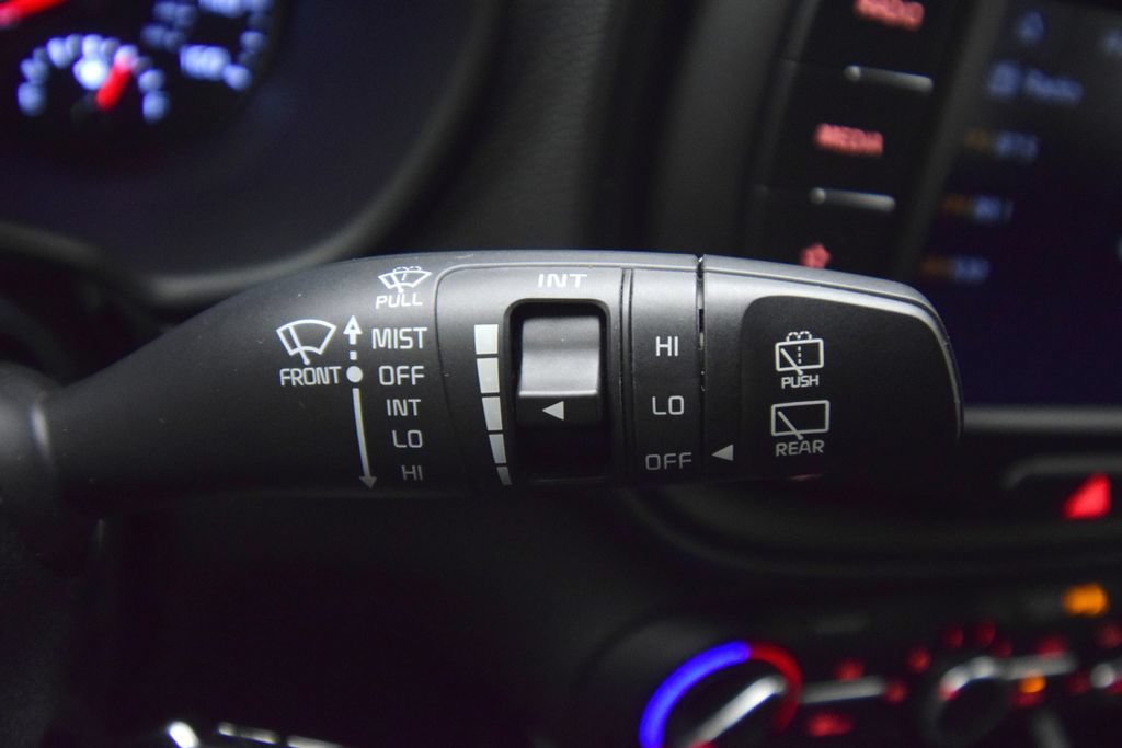 Used 2022 Kia Soul LX w/ Technology Package FWD image 32