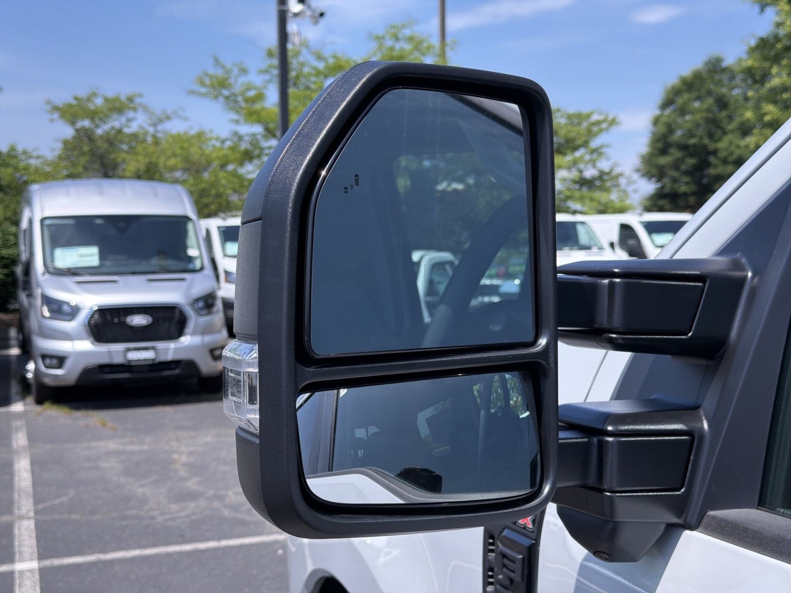 New 2026 Ford F350 XL w/ STX Appearance Package AWD/4WD image 15
