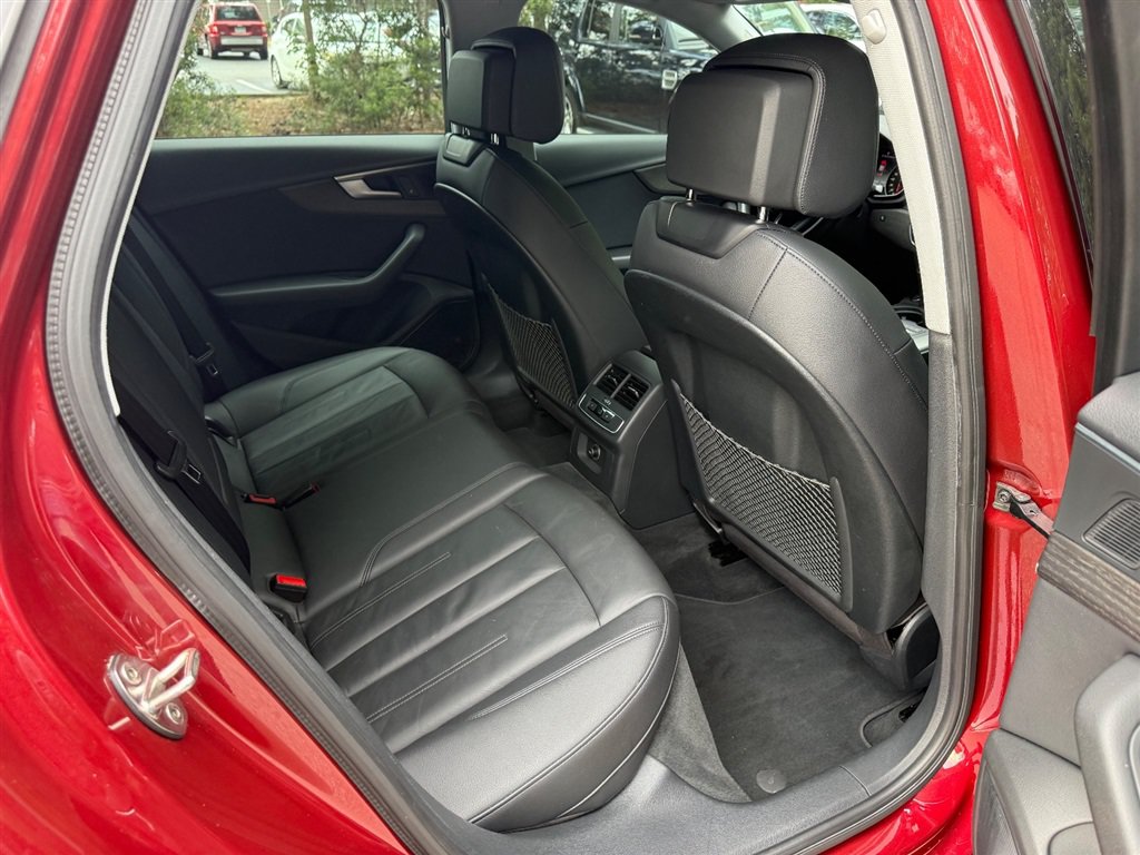 Used 2018 Audi A4 2.0T Ultra Premium Plus w/ Premium Plus Package FWD image 21