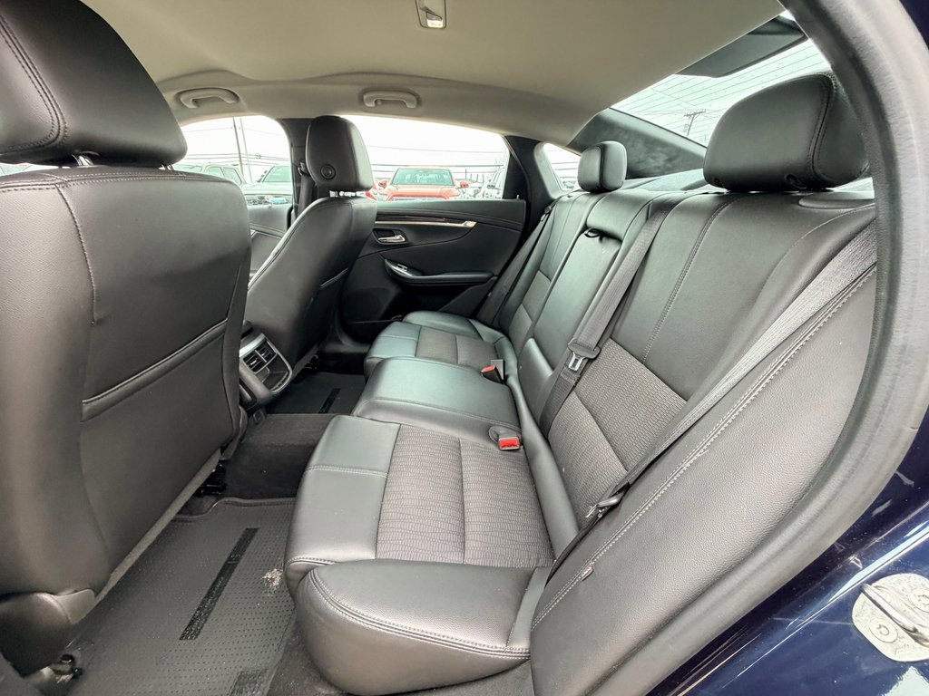 Used 2017 Chevrolet Impala LT w/ Convenience Package image 20