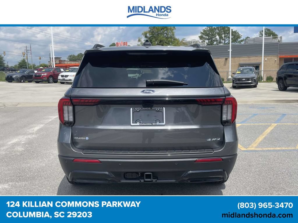 Used 2026 Ford Explorer ST-Line w/ ST-Line Street Pack AWD/4WD image 5