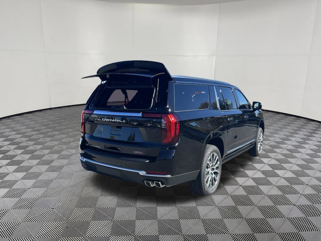 New 2026 GMC Yukon XL Denali w/ Denali Reserve Package AWD/4WD image 5
