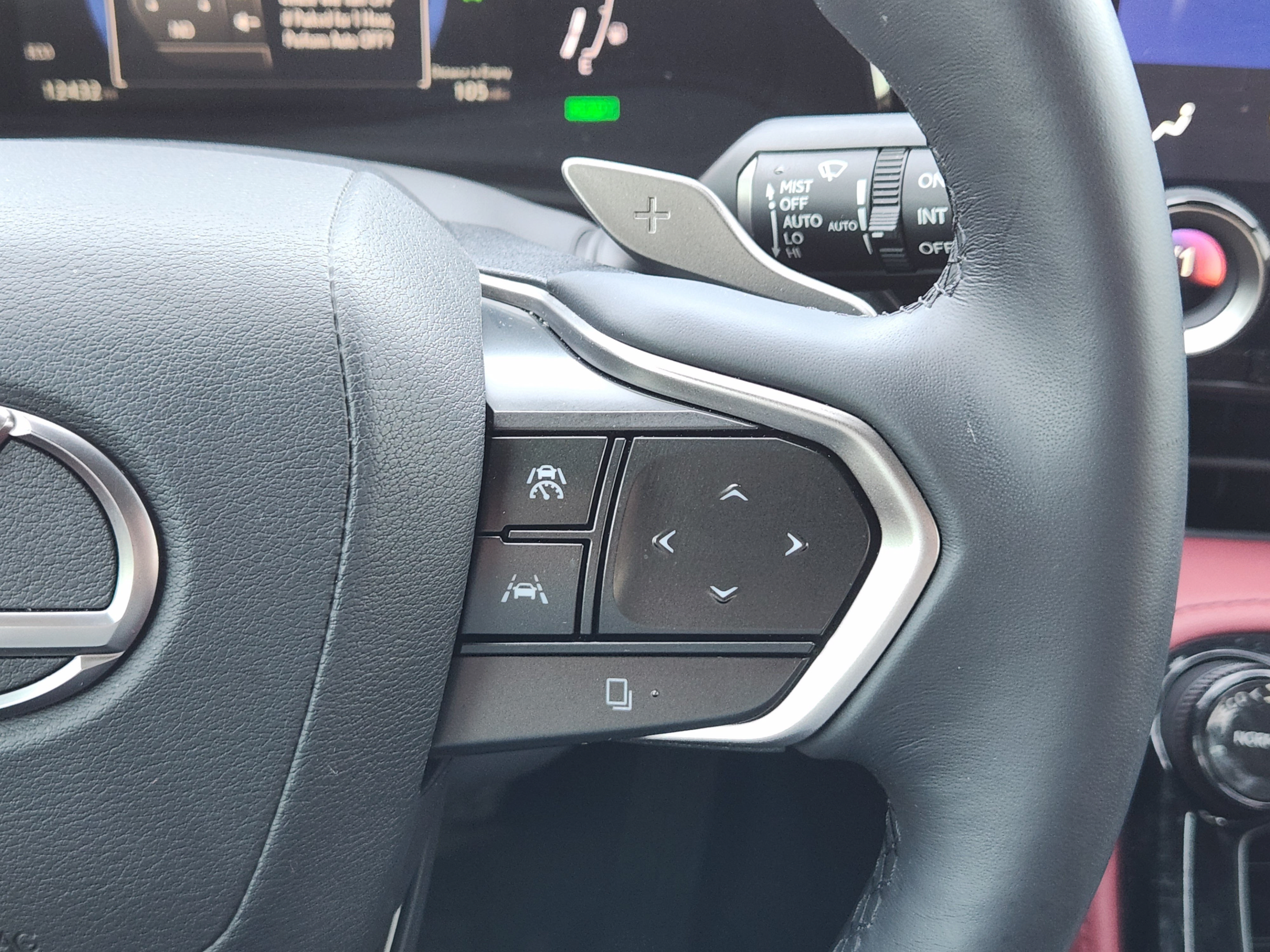 Certified 2025 Lexus NX 350h AWD w/ Accessory Package (2T) image 27