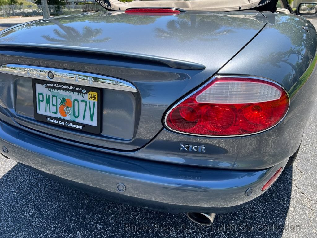 Used 2001 Jaguar XKR Convertible RWD image 36