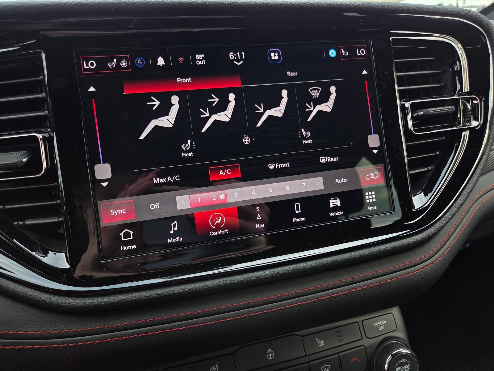 New 2026 Dodge Durango GT w/ Blacktop Package RWD image 7