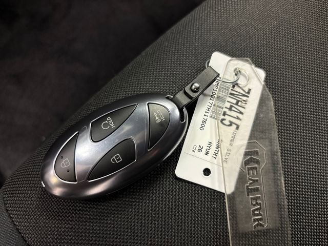 New 2026 Hyundai Santa Fe SE image 30