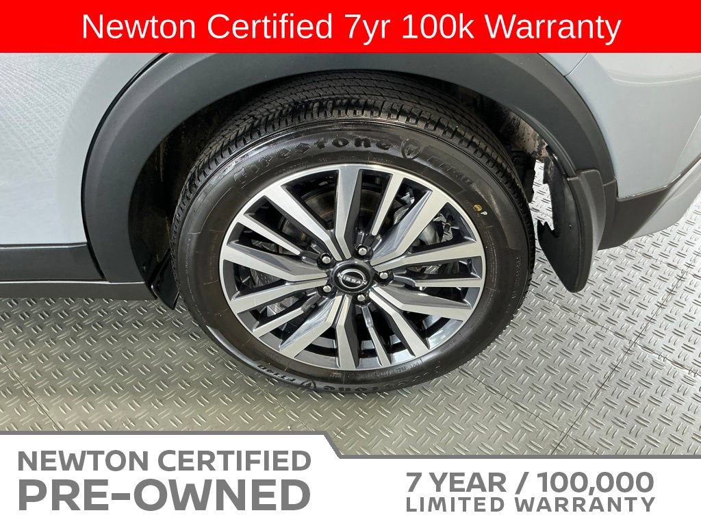 Used 2024 Nissan Kicks SR w/ SR Premium Package FWD image 43