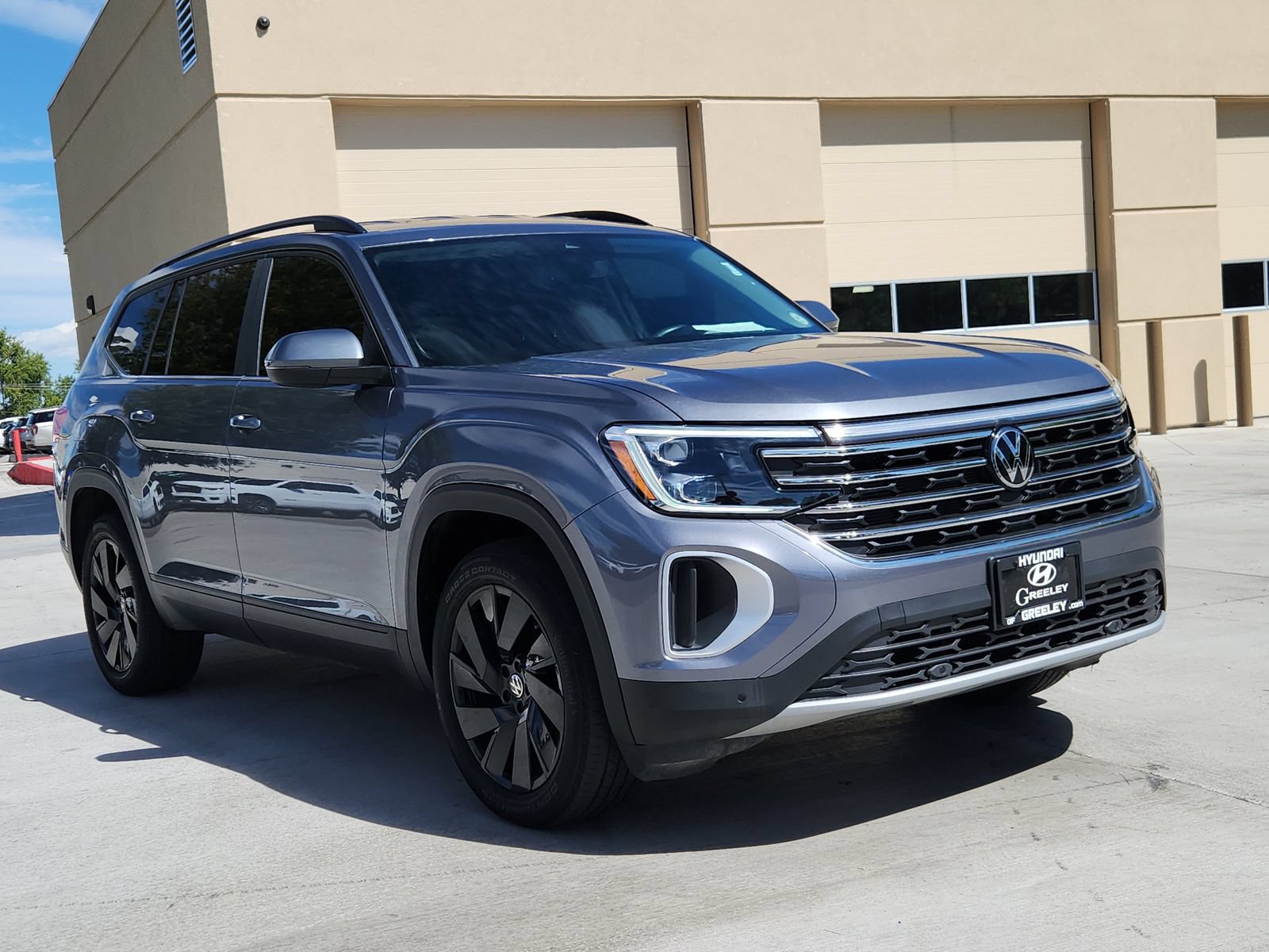 Used 2024 Volkswagen Atlas SE AWD/4WD image 7