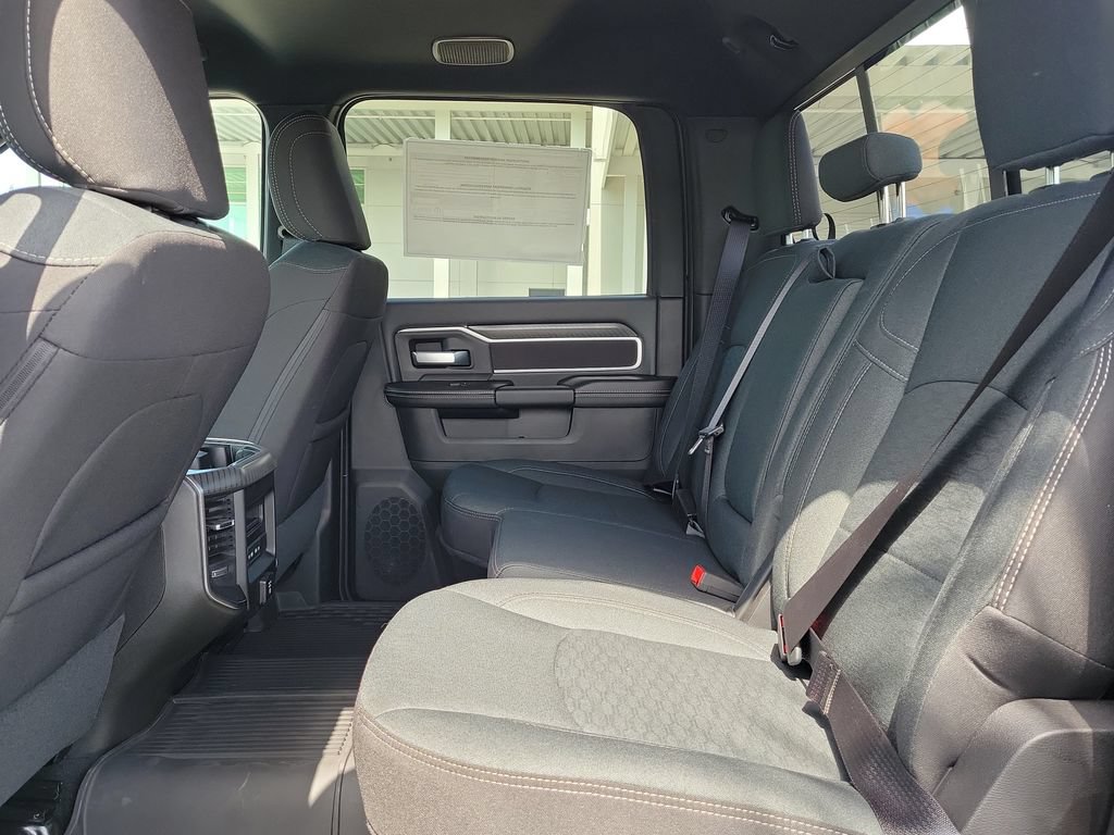 New 2026 RAM 3500 Big Horn AWD/4WD image 23