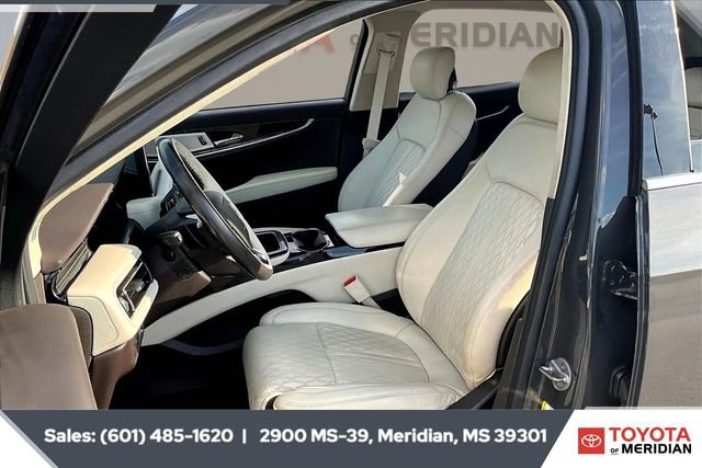 Used 2022 Lincoln Nautilus Black Label image 18