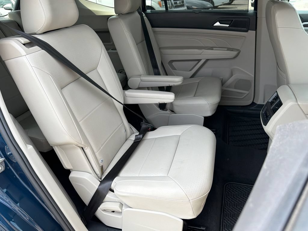 Used 2022 Volkswagen Atlas SE w/ Black Wheel Package AWD/4WD image 23