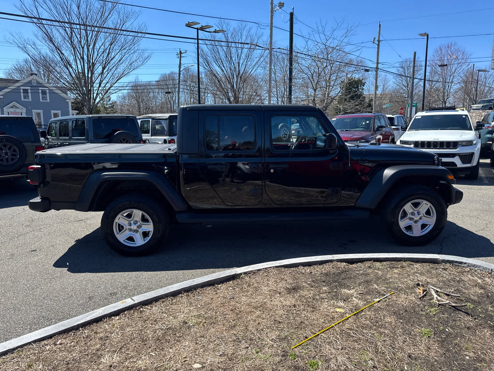 Used 2020 Jeep Gladiator Sport w/ Quick Order Package 24S AWD/4WD image 7