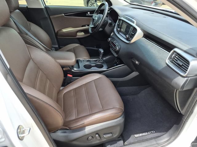 Used 2019 Kia Sorento SX w/ SX Touring Package FWD image 14