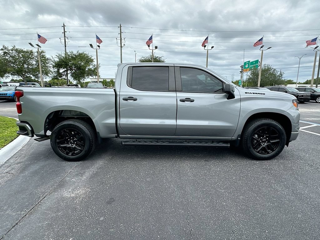 Certified 2023 Chevrolet Silverado 1500 Custom w/ LPO, Dark Essentials Package RWD image 4