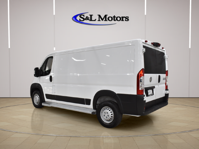 Used 2025 RAM ProMaster 2500 w/ U-Haul Equipment Group FWD image 5