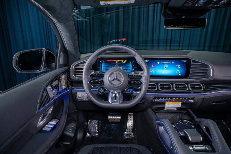 New 2026 Mercedes-Benz GLE 53 AMG 4MATIC Coupe image 14