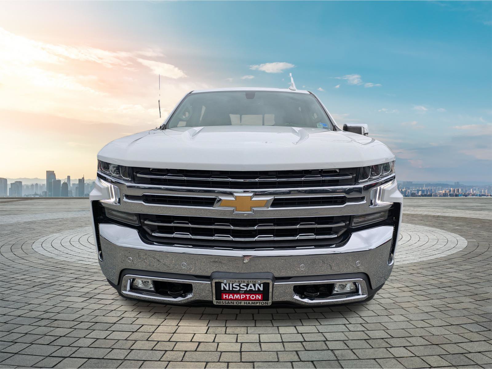 Used 2021 Chevrolet Silverado 1500 LTZ w/ LTZ Convenience Package II AWD/4WD image 10