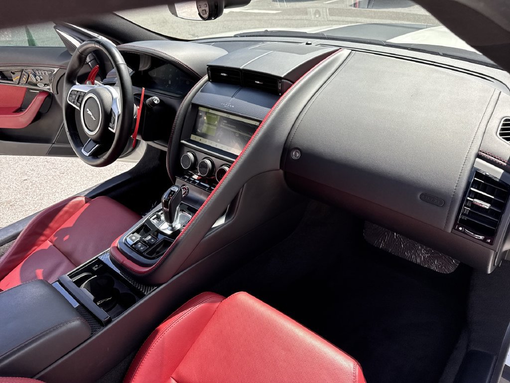 Used 2023 Jaguar F-TYPE Coupe RWD image 32