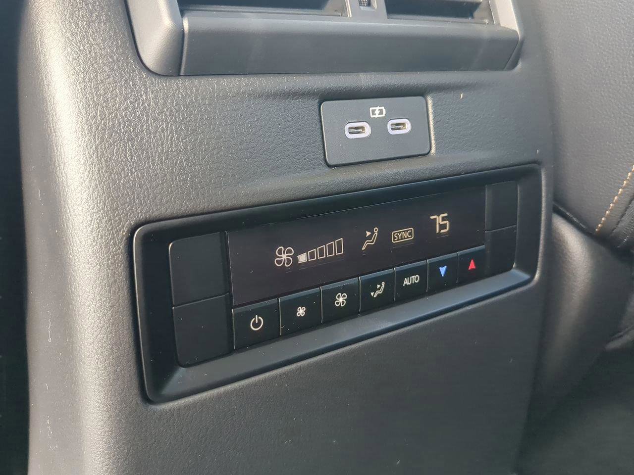 New 2026 MAZDA CX-90 3.3 Turbo w/ Select Package image 10