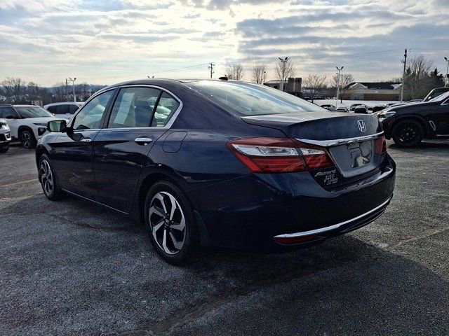 Used 2017 Honda Accord EX-L image 4