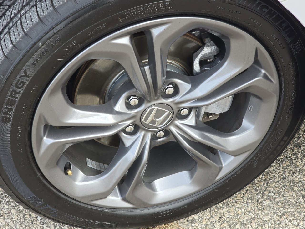 Certified 2024 Honda Accord EX image 11