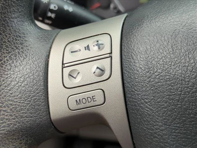 Used 2013 Toyota Corolla LE FWD image 11