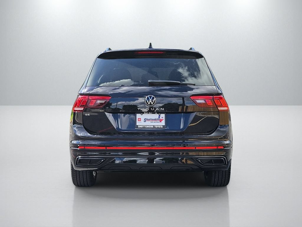 Used 2024 Volkswagen Tiguan SE R-Line w/ MDO Package, Three-Row FWD image 6