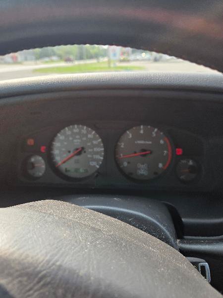Used 2000 INFINITI QX4 4WD image 10