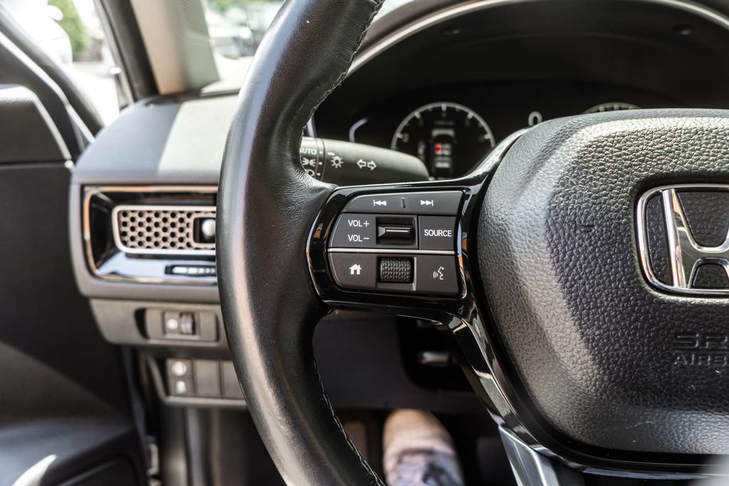 Used 2024 Honda Civic EX-L image 20