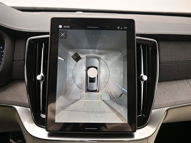 New 2026 Volvo XC90 B6 Ultra w/ Protection Package image 23