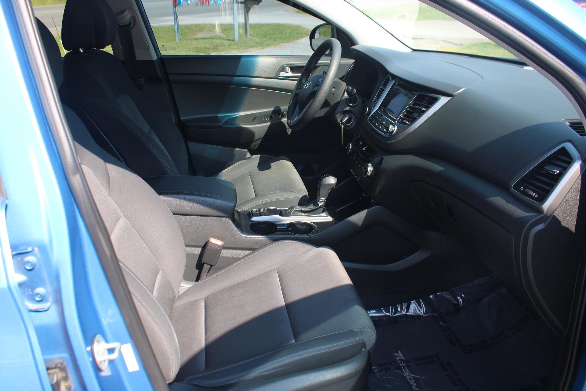 Used 2017 Hyundai Tucson Eco w/ Cargo Package image 19