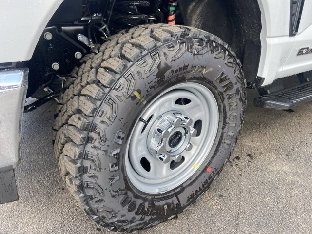 New 2025 Ford F350 XL w/ XL Off-Road Package image 6