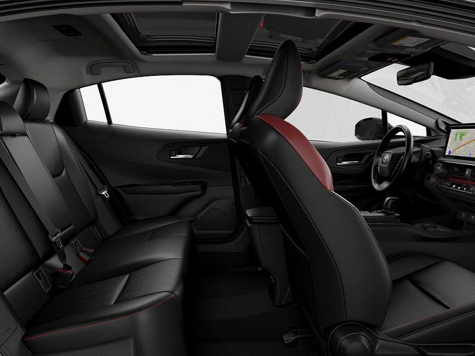 New 2026 Toyota Prius Plug-In Hybrid image 3