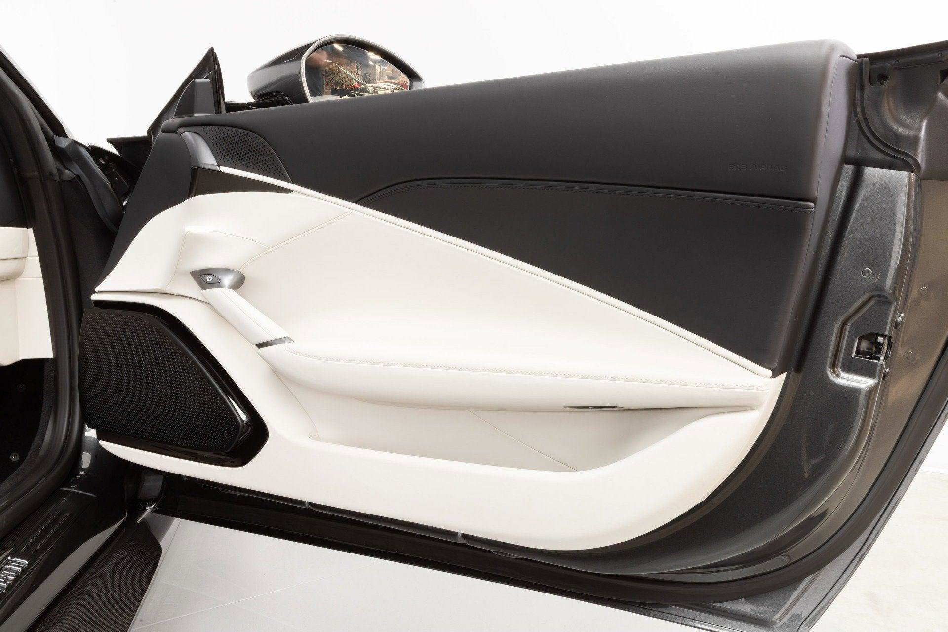 Certified 2024 Ferrari Roma Spider image 59