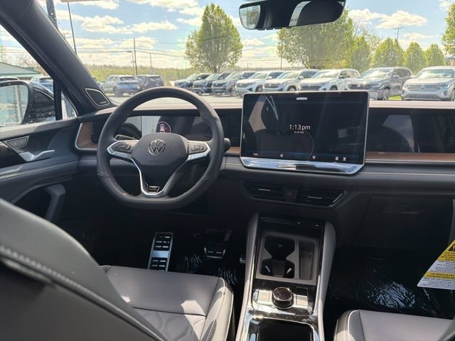 New 2026 Volkswagen Tiguan SEL R-Line AWD/4WD image 31