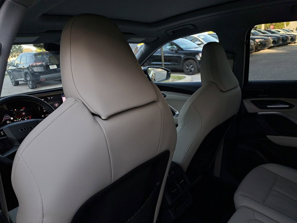 New 2025 Audi Q5 Prestige image 26