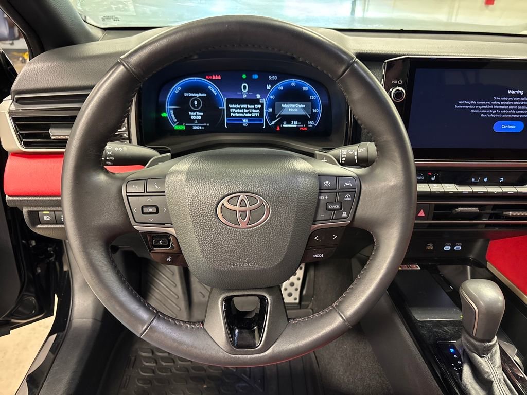 Used 2025 Toyota Camry XSE image 17