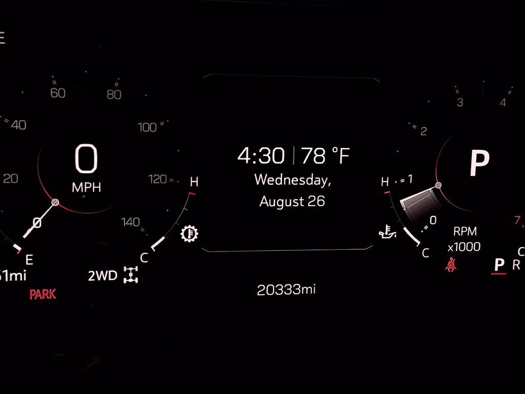 Used 2025 GMC Yukon Elevation AWD/4WD image 16