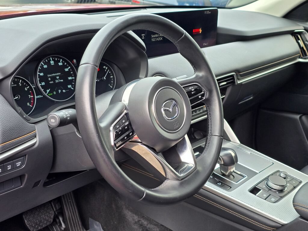 Certified 2025 MAZDA CX-90 3.3 Turbo w/ Preferred Package AWD/4WD image 12