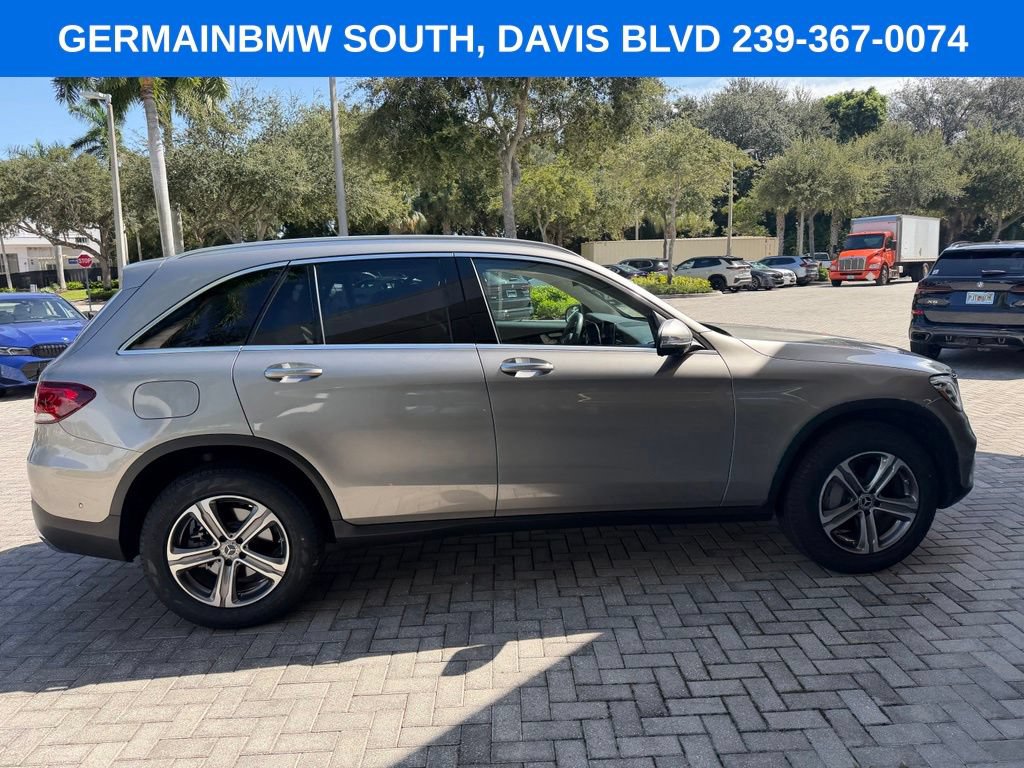 Used 2022 Mercedes-Benz GLC 300 4MATIC image 9