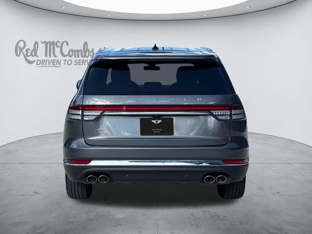 Used 2024 Lincoln Aviator Reserve w/ Elements Package Plus RWD image 4