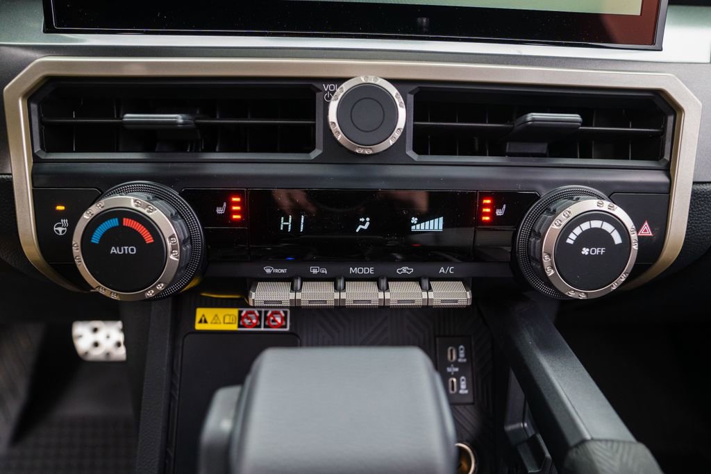 New 2026 Toyota Tacoma TRD Sport w/ TRD Sport Upgrade Package image 26