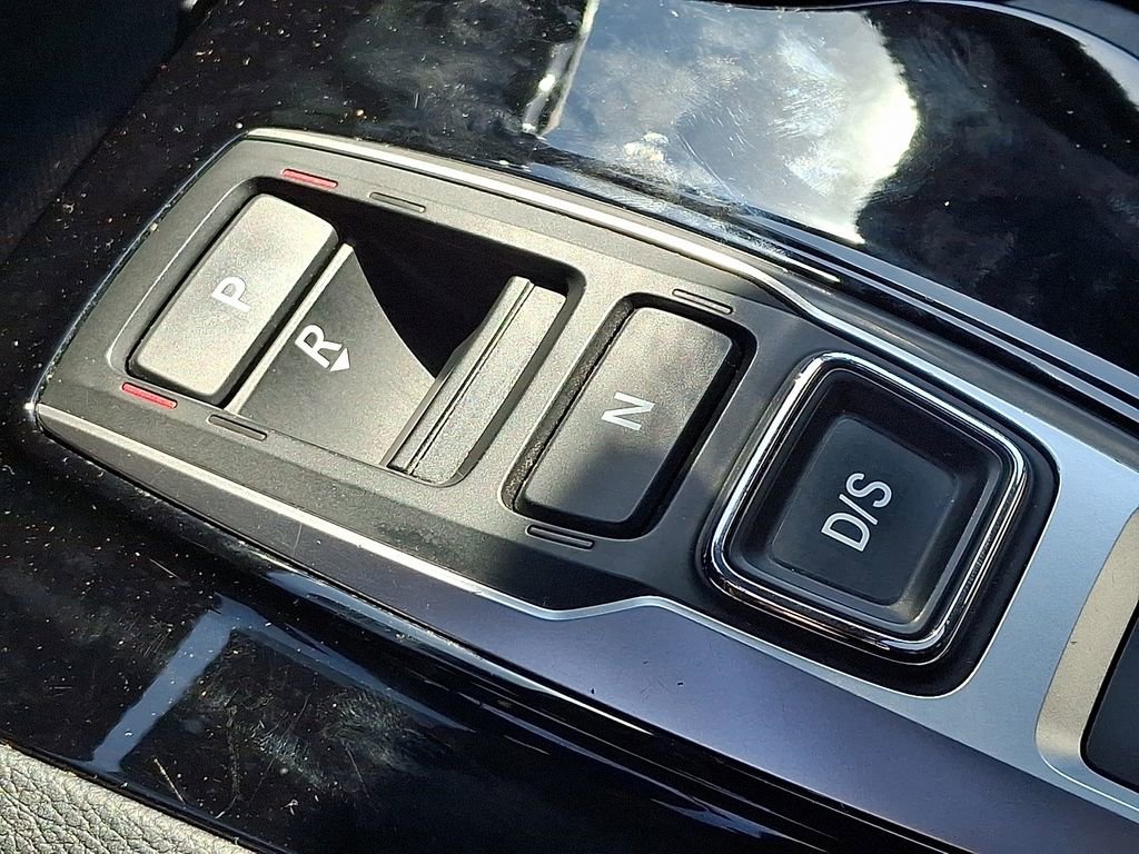 Used 2022 Honda Pilot Touring image 17