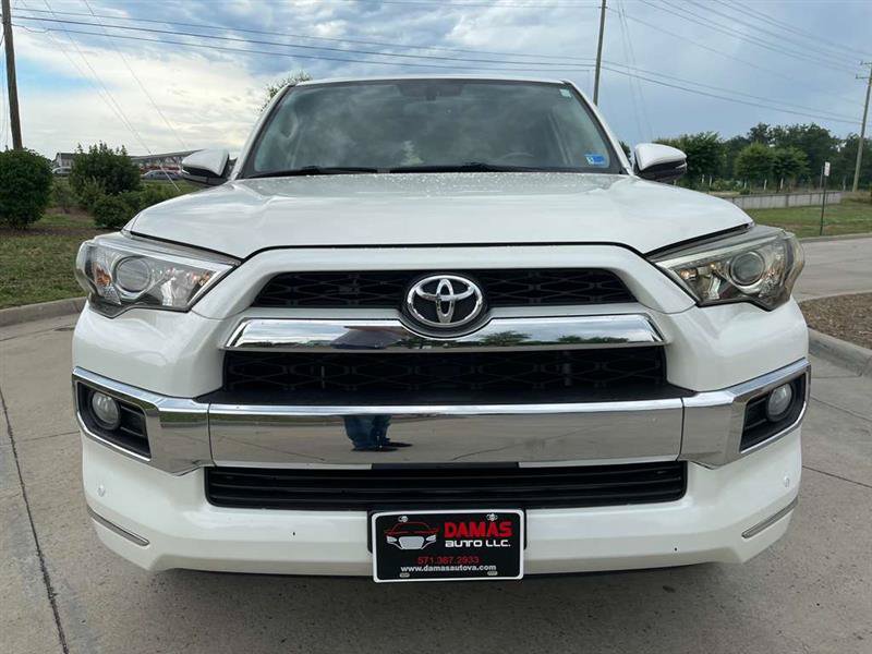 Used 2018 Toyota 4Runner Limited AWD/4WD image 10