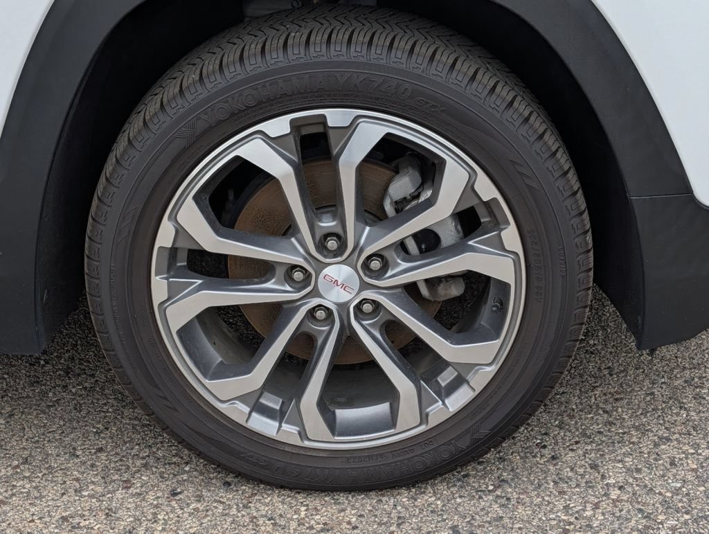 Used 2019 GMC Terrain SLT w/ Preferred Package AWD/4WD image 16