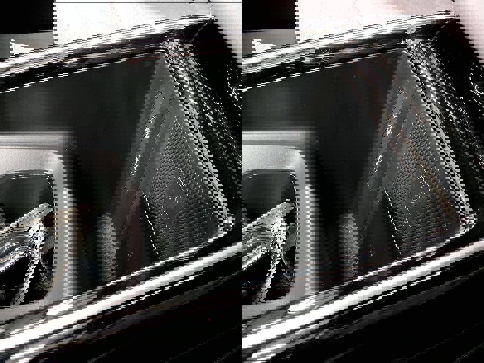 New 2026 Volkswagen ID.4 Pro image 22