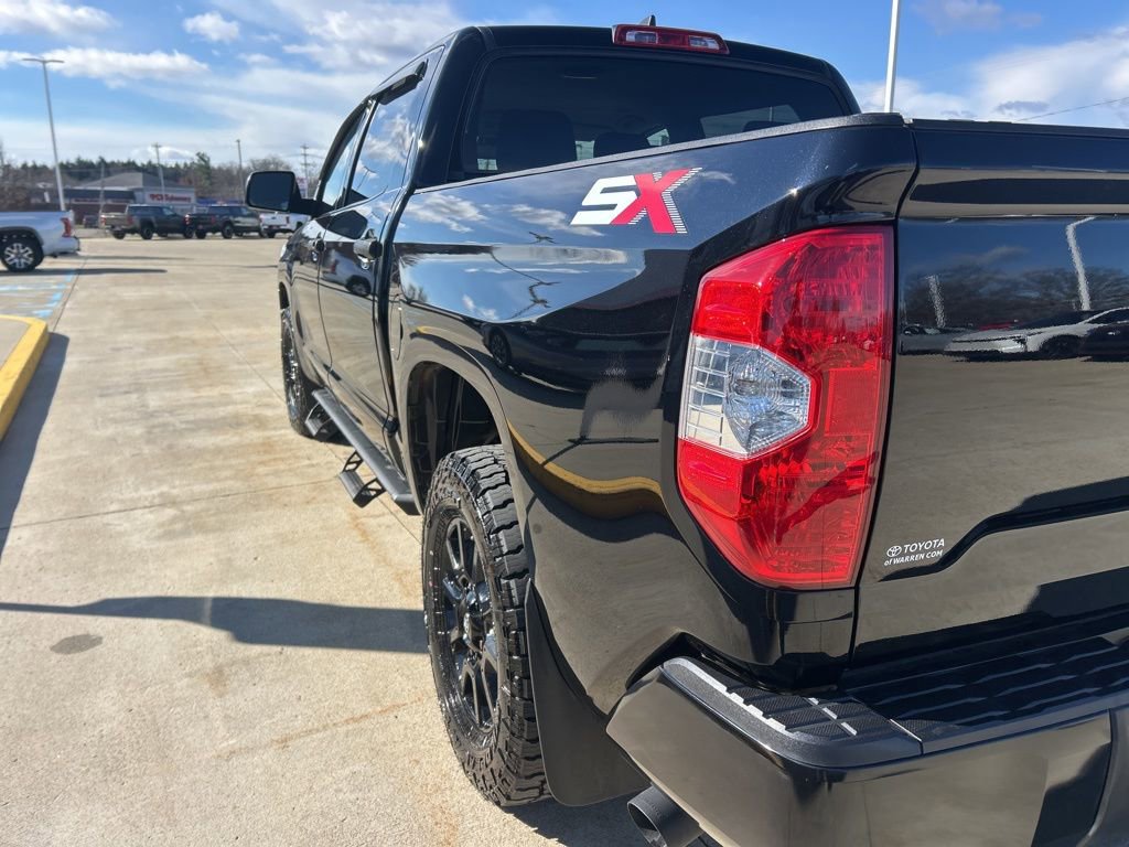 Used 2021 Toyota Tundra SR5 w/ SX Package image 9
