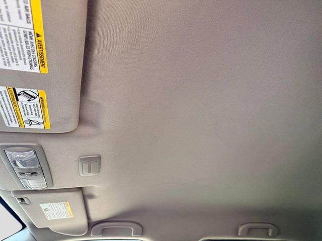 Used 2022 Nissan Frontier SV image 13